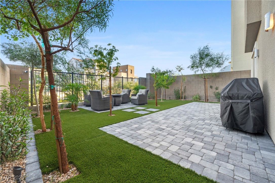 11701 Gentle Birdsong Avenue Las Vegas NV 89138