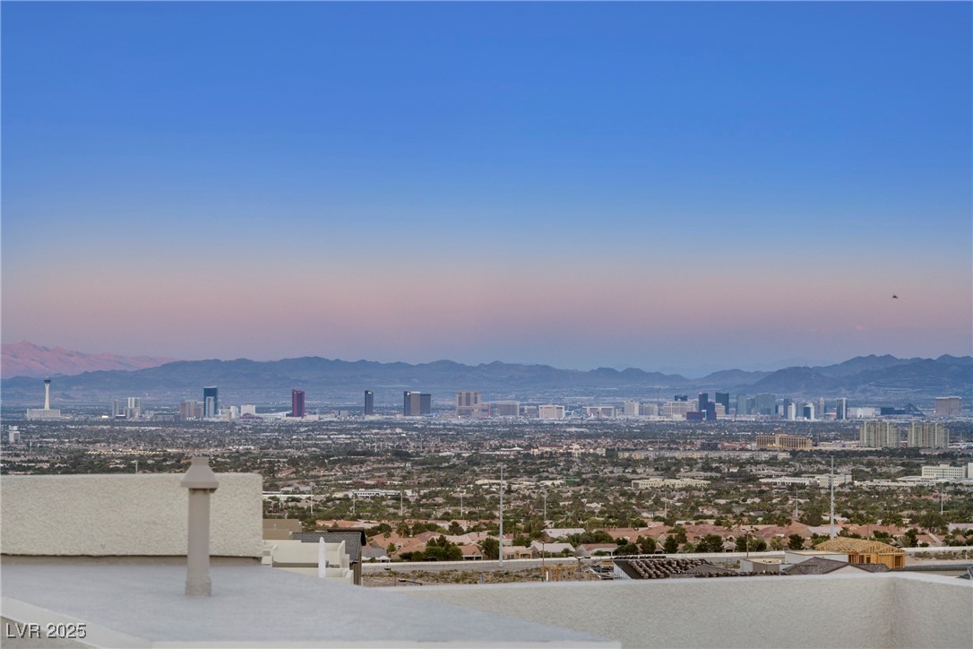 11701 Gentle Birdsong Avenue Las Vegas NV 89138