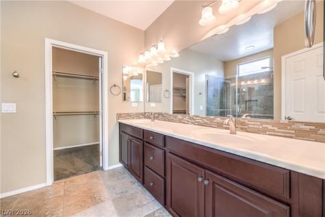 3709 Corte Bella Hills Avenue North Las Vegas NV 89081