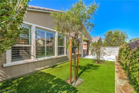 3709 Corte Bella Hills Avenue North Las Vegas NV 89081