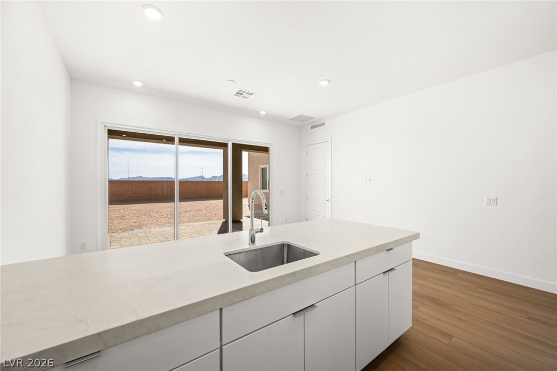 10012 Decano Ridge Street Las Vegas NV 89141