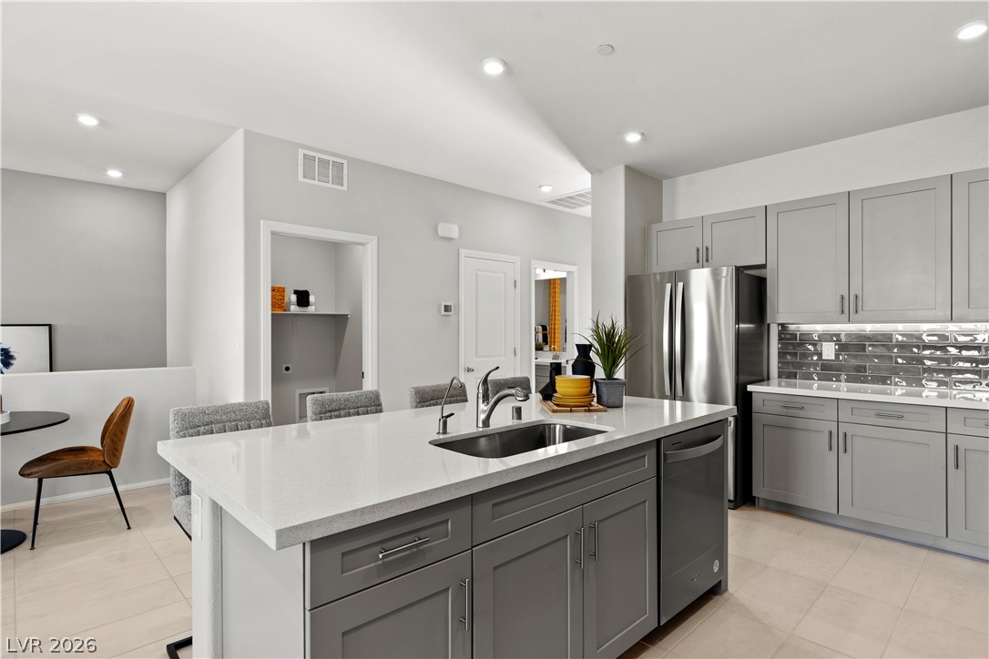 5639 Amethyst Valley Street Las Vegas NV 89118