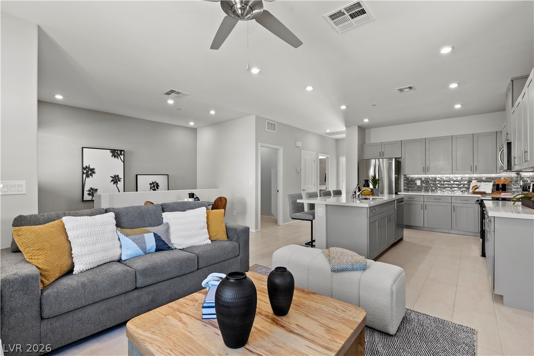 5639 Amethyst Valley Street Las Vegas NV 89118