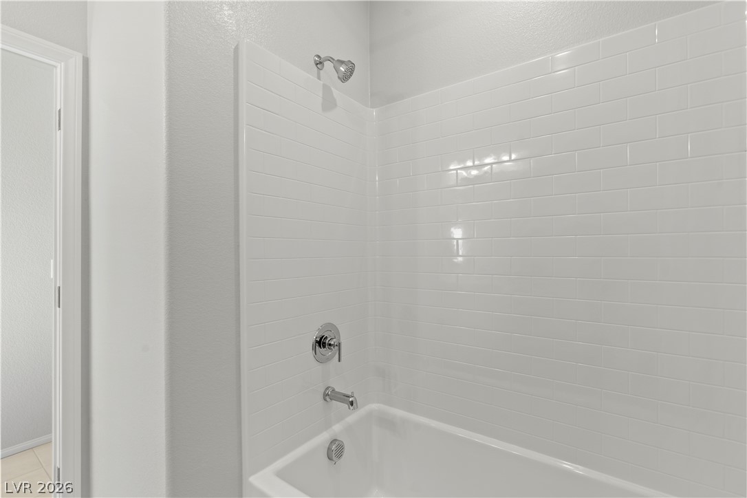 5639 Amethyst Valley Street Las Vegas NV 89118