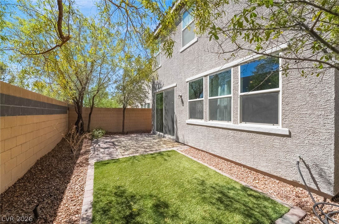 5546 Lushan Street Las Vegas NV 89148