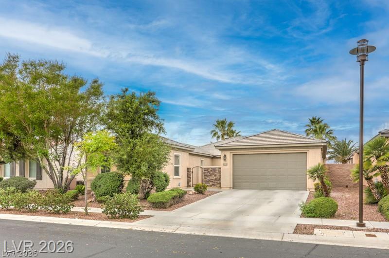 8213 Bay Dunes Street Las Vegas NV 89131