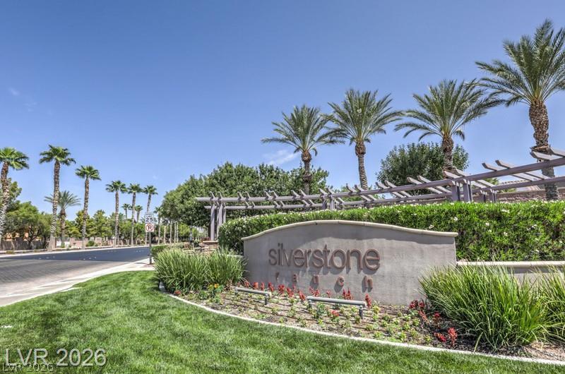 8213 Bay Dunes Street Las Vegas NV 89131