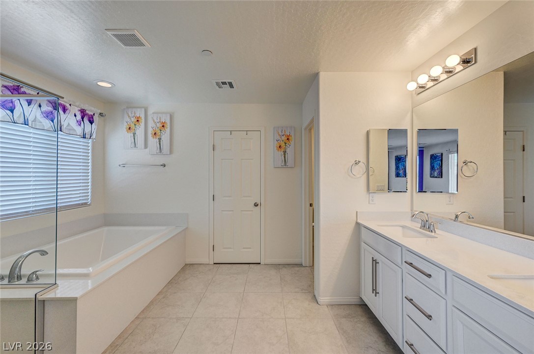 687 Quasi Street Henderson NV 89011