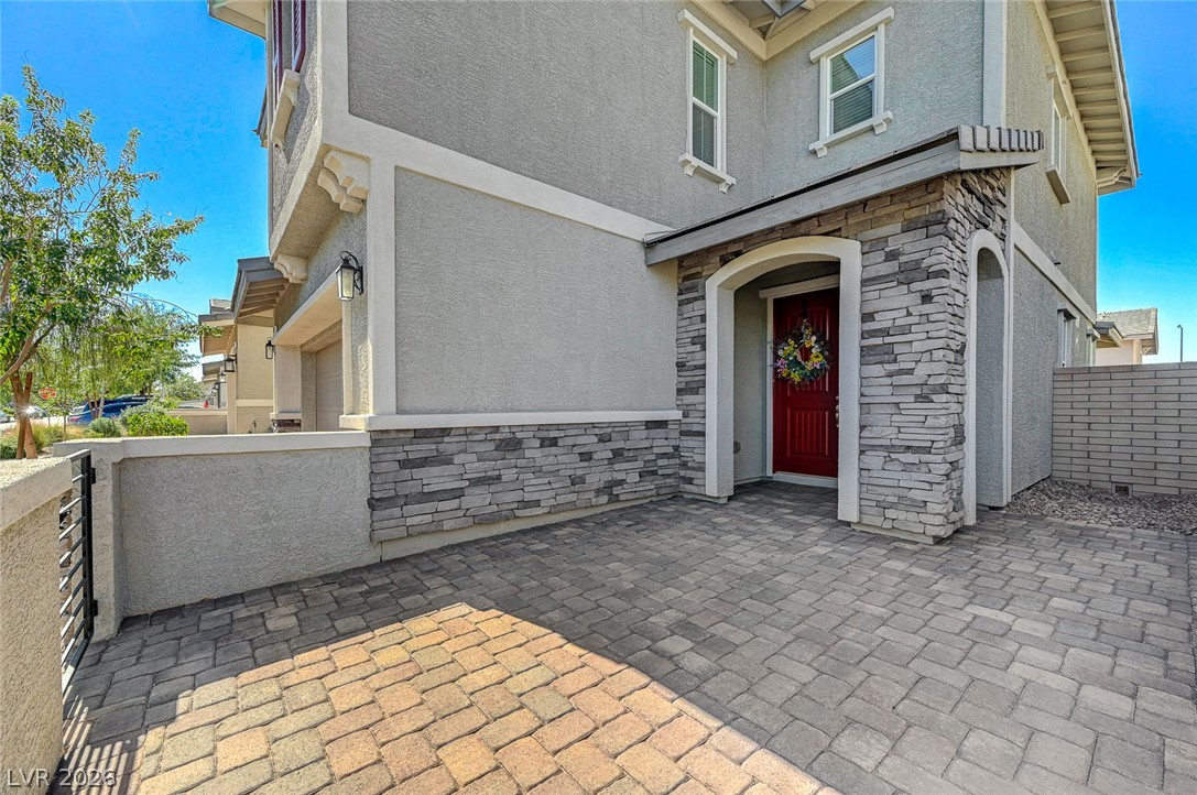 687 Quasi Street Henderson NV 89011