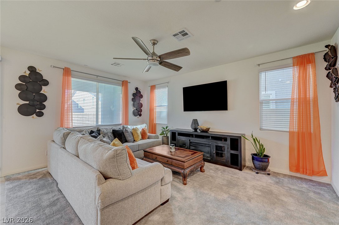 687 Quasi Street Henderson NV 89011