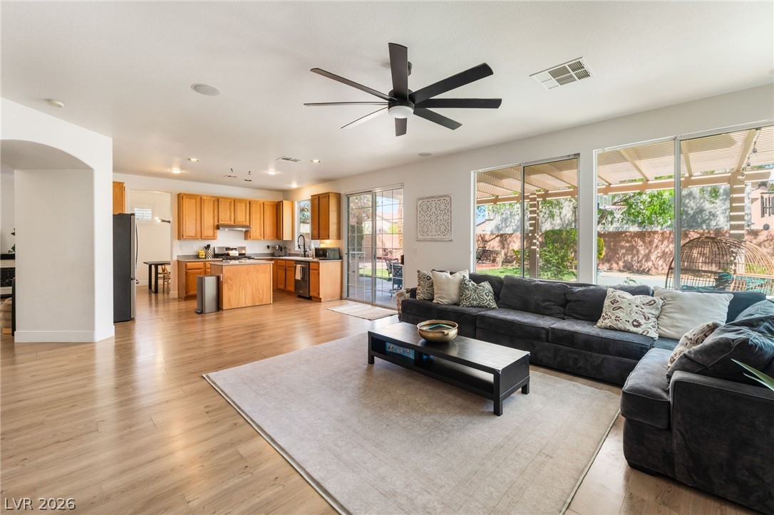 3016 Carbondale Street Las Vegas NV 89135
