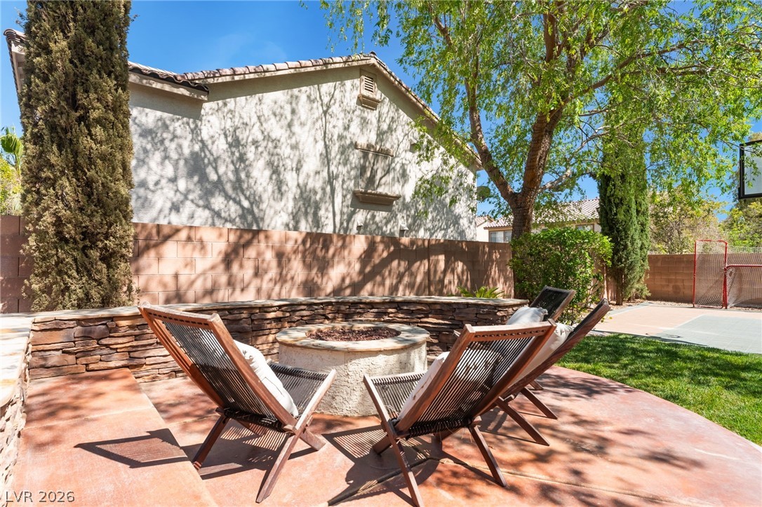 3016 Carbondale Street Las Vegas NV 89135