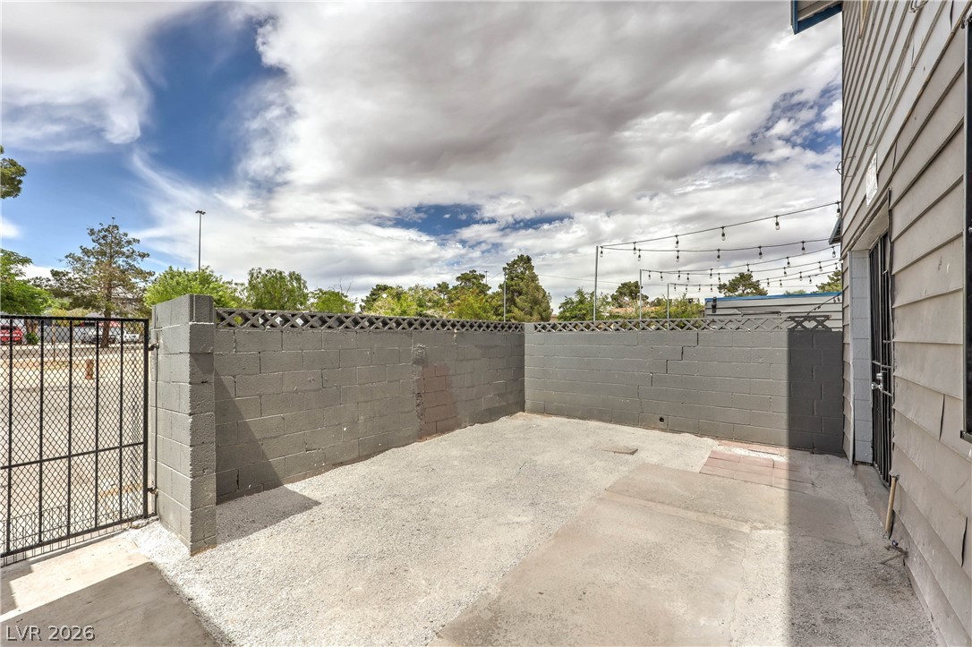 809 East Cartier Avenue E North Las Vegas NV 89030