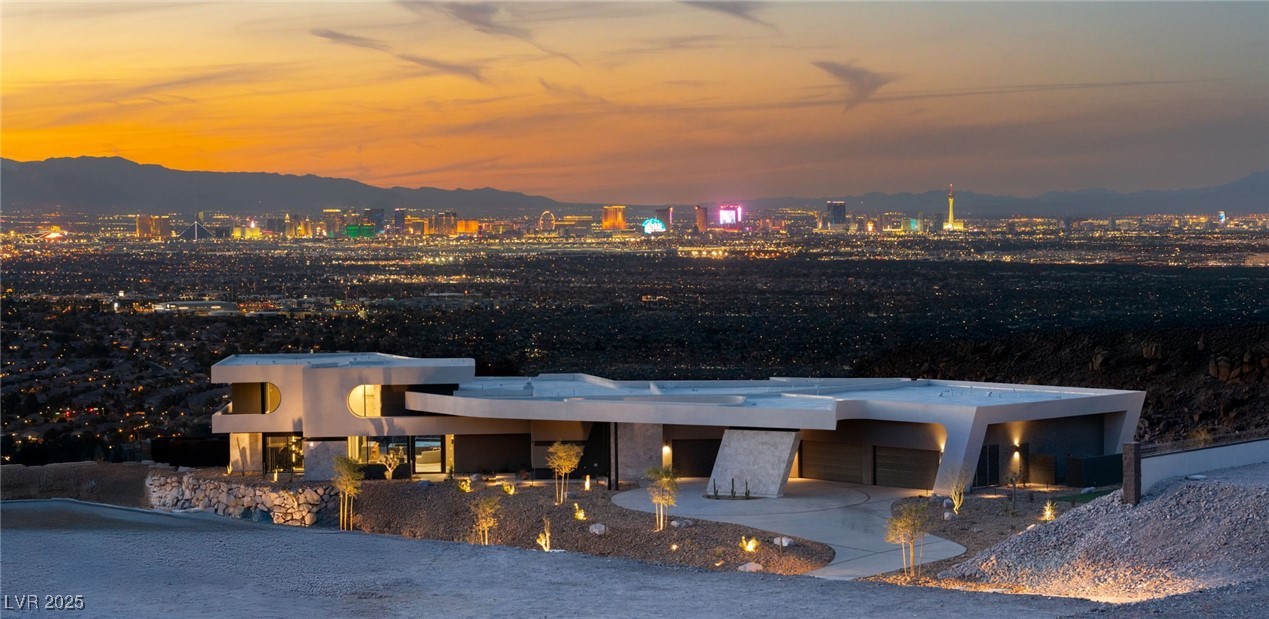 4 Horseshoe Rock Court Henderson NV 89012