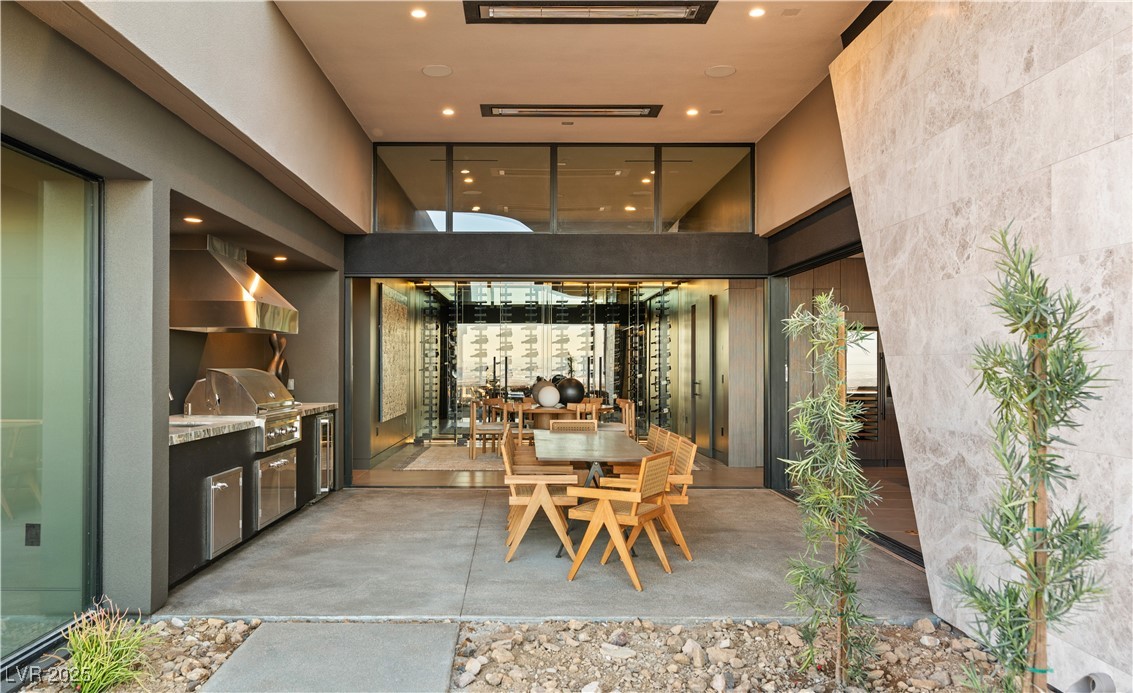 4 Horseshoe Rock Court Henderson NV 89012