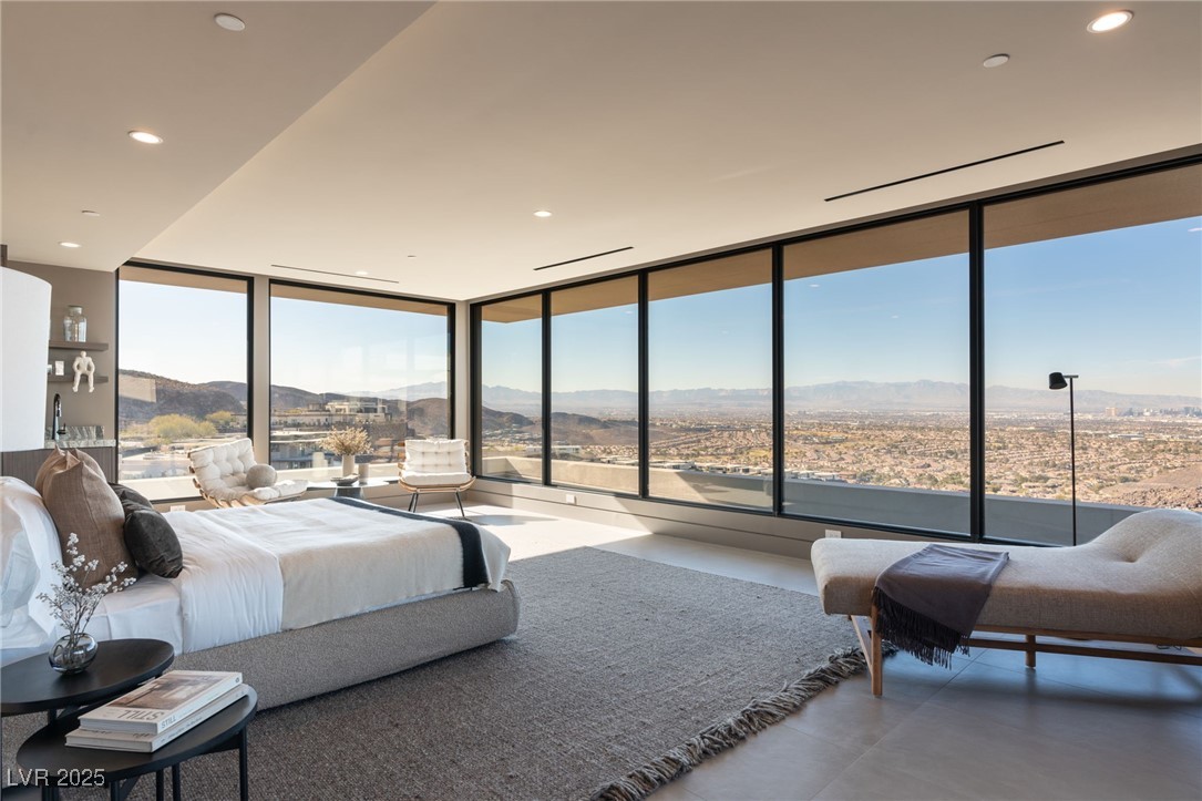 4 Horseshoe Rock Court Henderson NV 89012