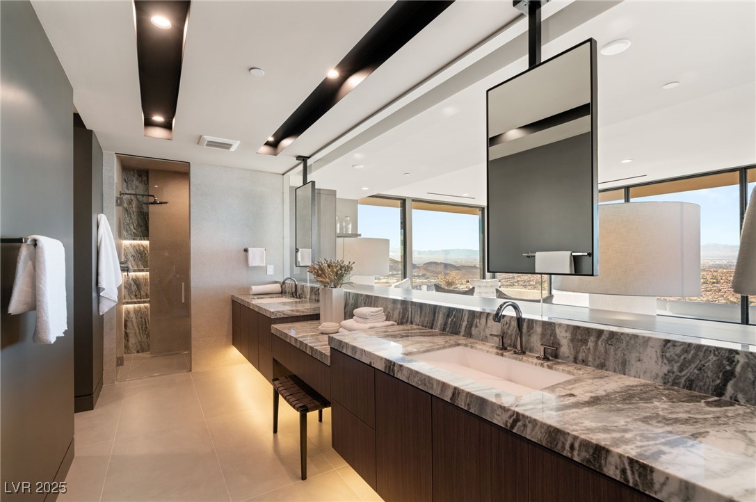 4 Horseshoe Rock Court Henderson NV 89012