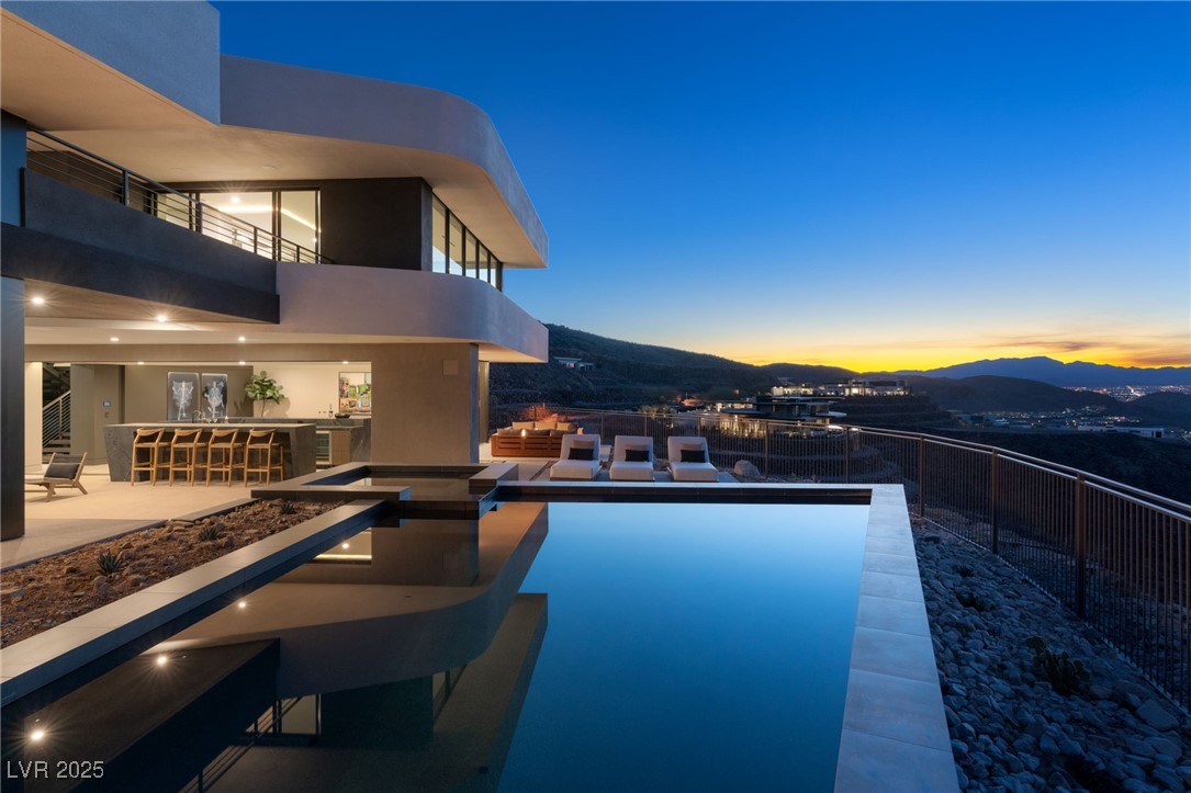 4 Horseshoe Rock Court Henderson NV 89012