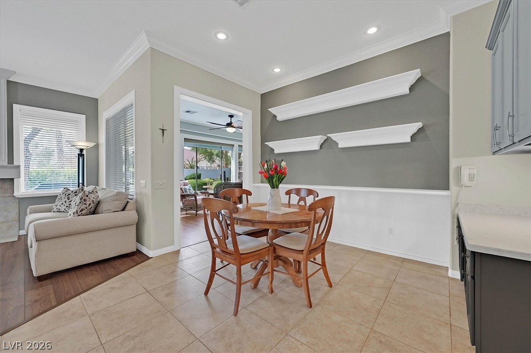 10813 Cedar Forest Avenue Las Vegas NV 89144