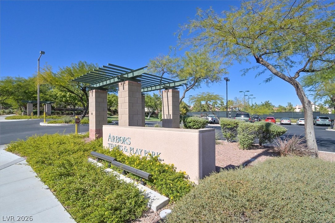 10813 Cedar Forest Avenue Las Vegas NV 89144