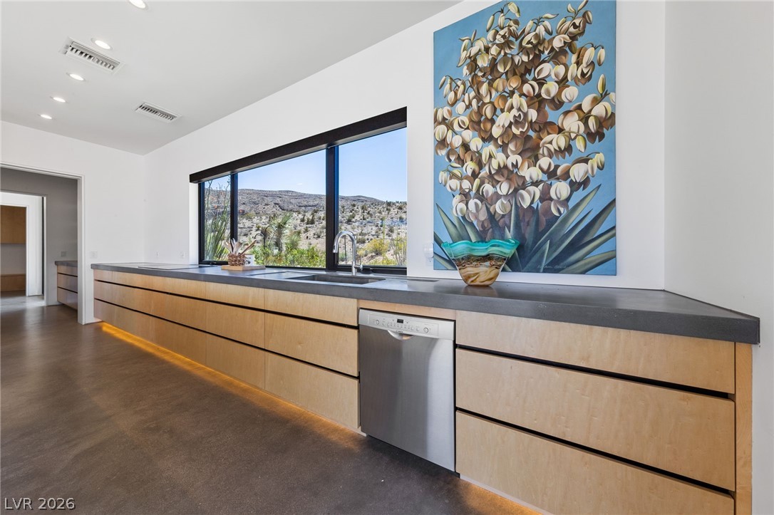 59 Arroyo Road Las Vegas NV 89110