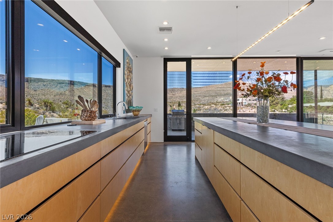 59 Arroyo Road Las Vegas NV 89110