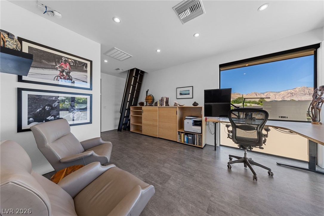 59 Arroyo Road Las Vegas NV 89110