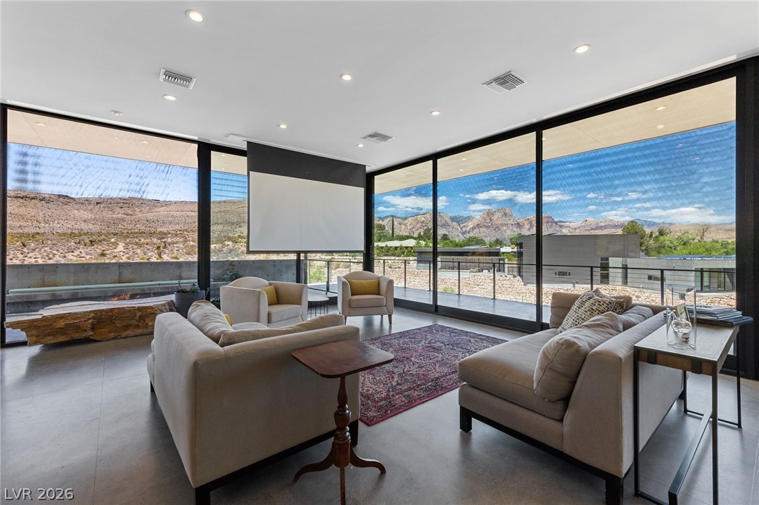 59 Arroyo Road Las Vegas NV 89110