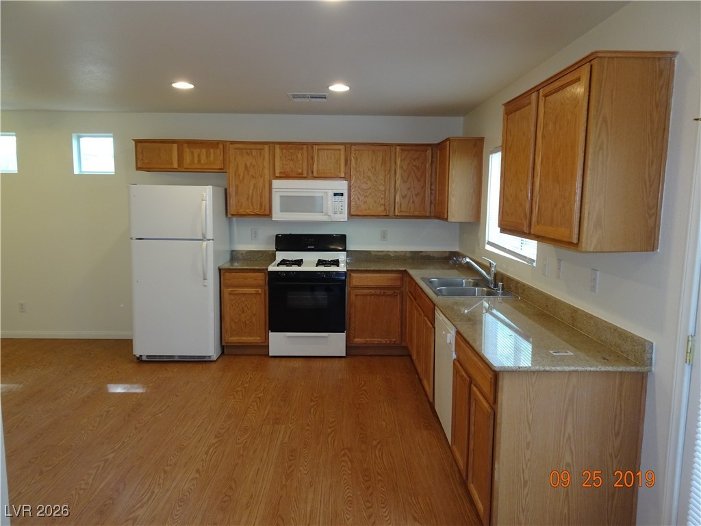 5247 Starter Avenue Las Vegas NV 89156