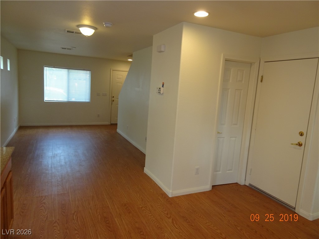 5247 Starter Avenue Las Vegas NV 89156