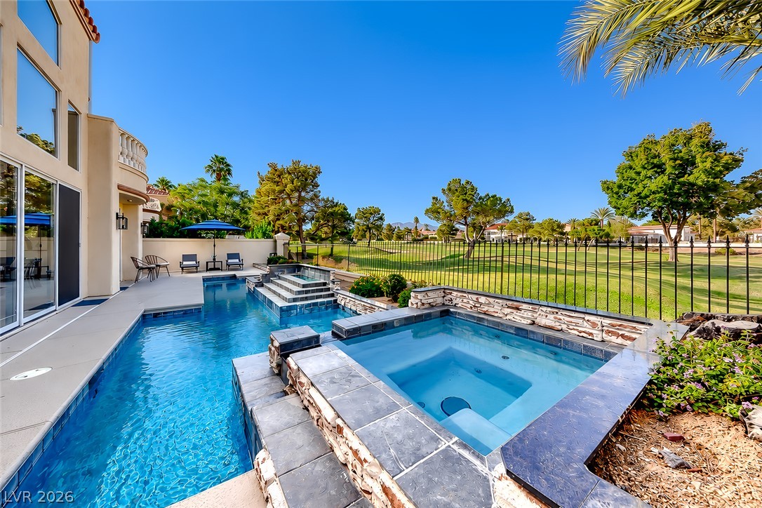 8330 Carmel Ridge Court Las Vegas NV 89113