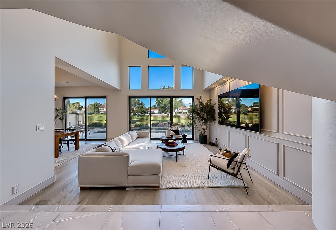 8330 Carmel Ridge Court Las Vegas NV 89113