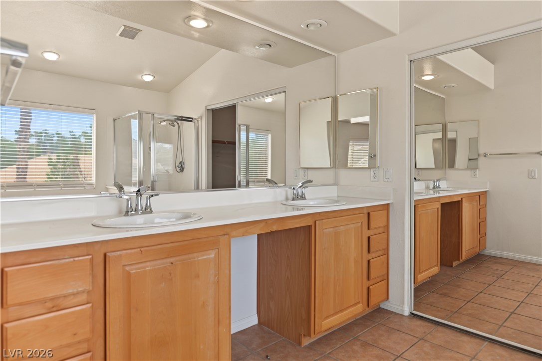47 Dryden Park Avenue Las Vegas NV 89148