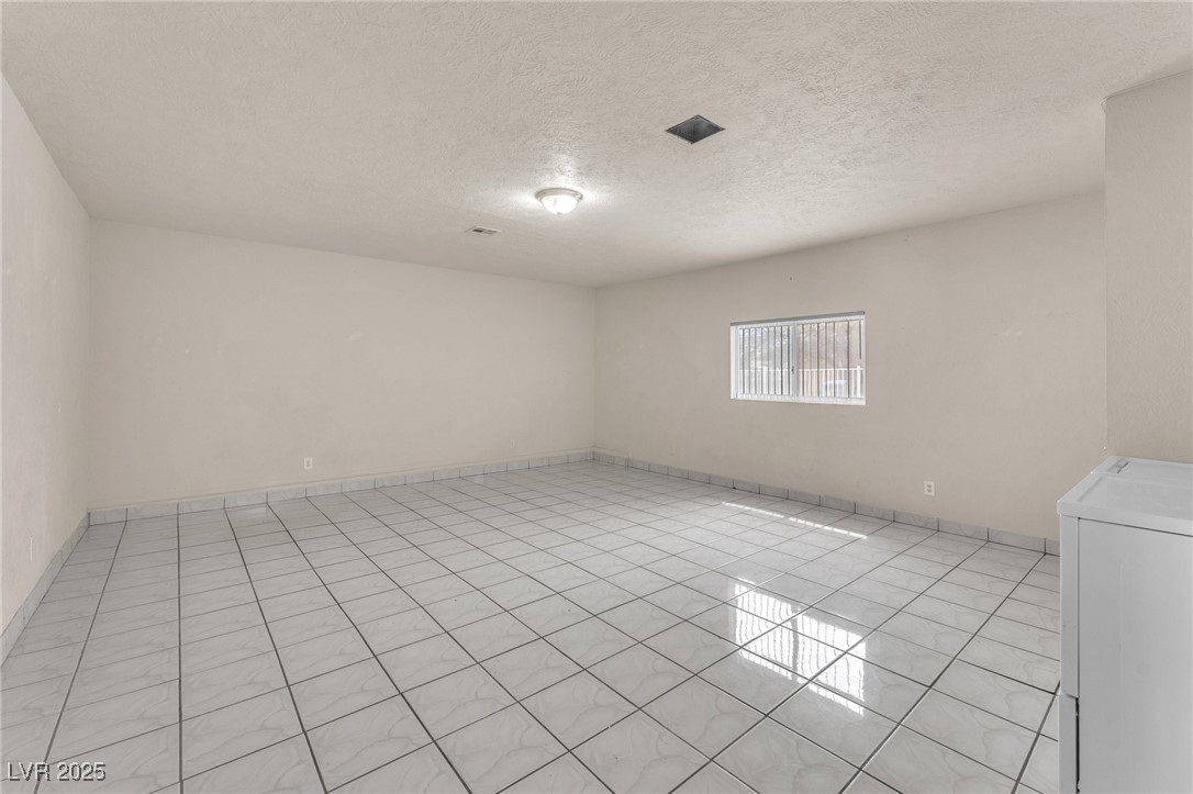 2130 East Maule Avenue Las Vegas NV 89119