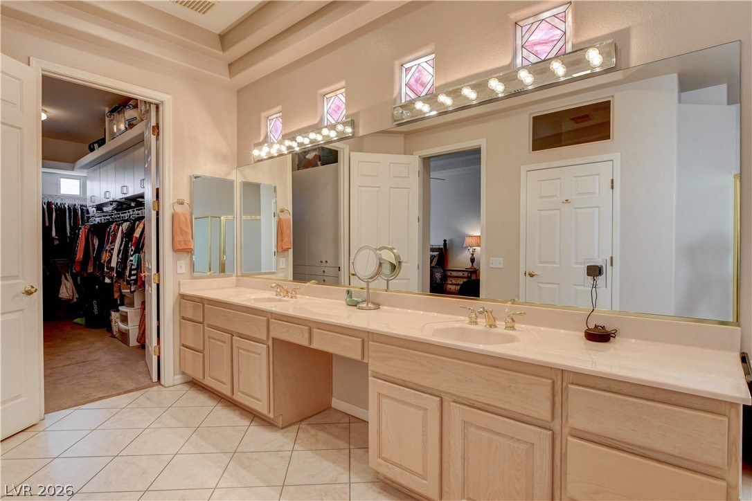 10021 Villa Ridge Drive Las Vegas NV 89134