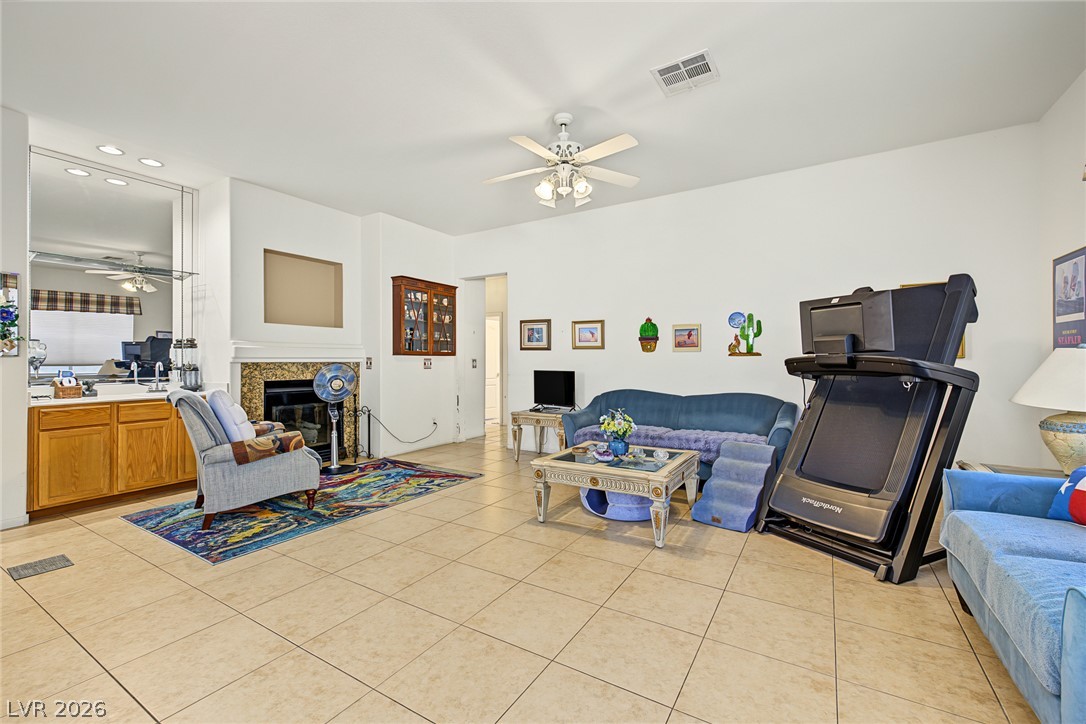 1404 Lime Point Street Las Vegas NV 89110