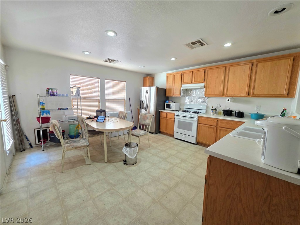 4937 Secret Rock Street Las Vegas NV 89122