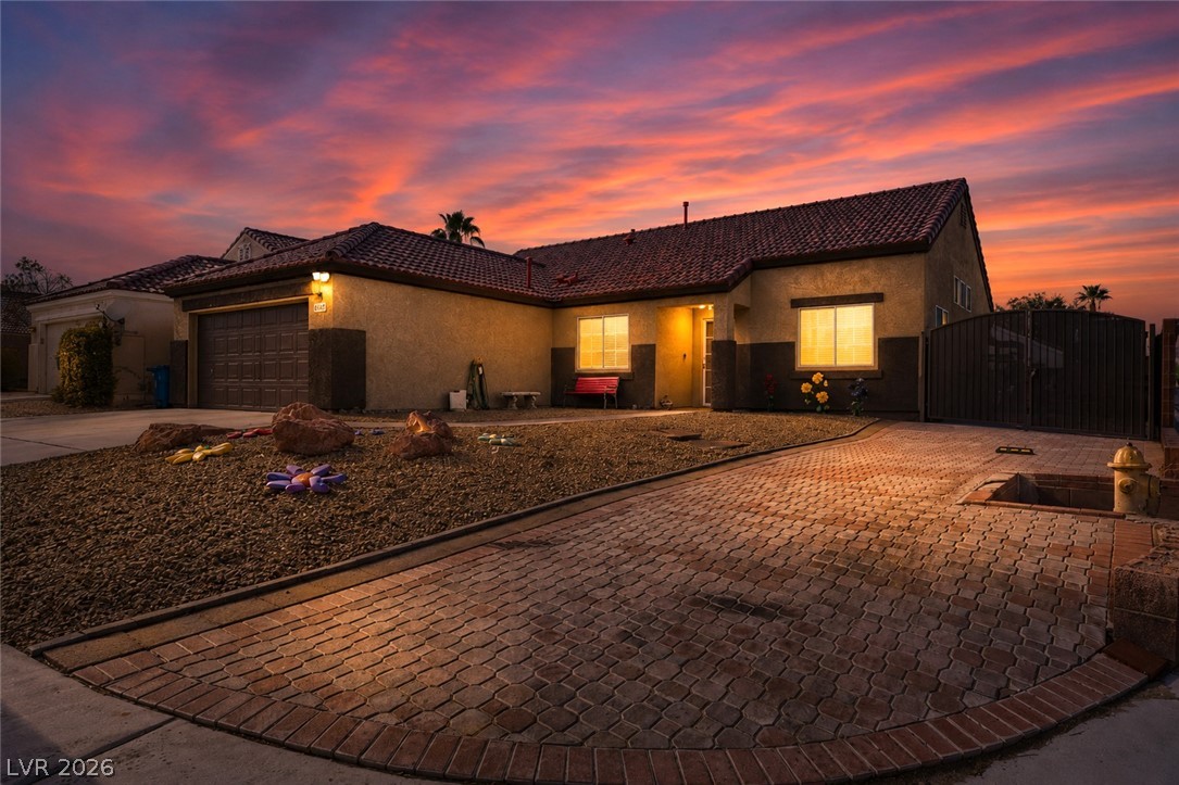 2402 White Sails Court North Las Vegas NV 89031
