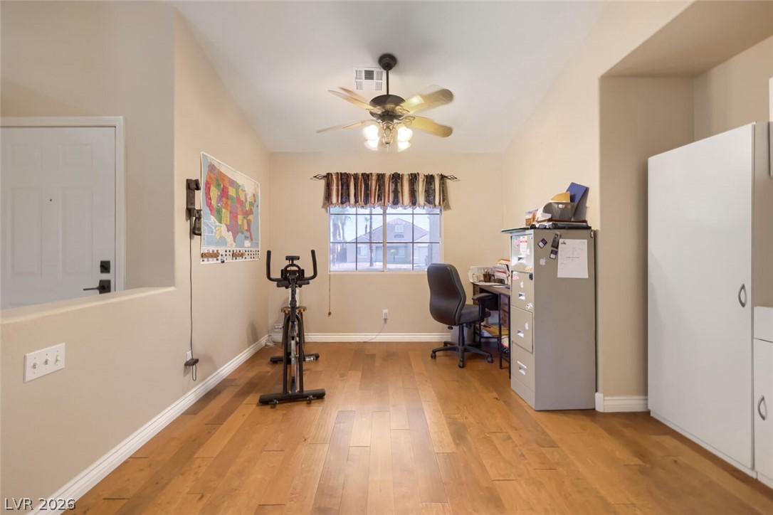 2402 White Sails Court North Las Vegas NV 89031
