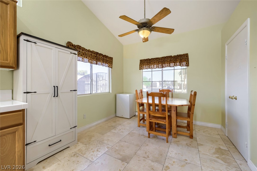 2402 White Sails Court North Las Vegas NV 89031