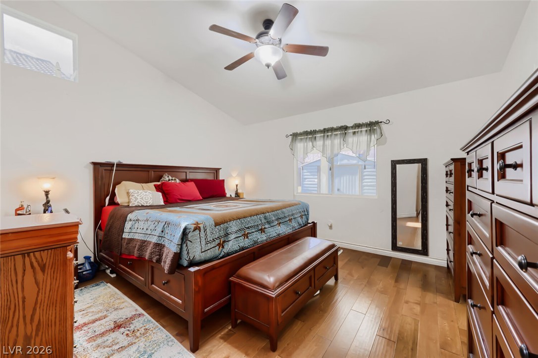 2402 White Sails Court North Las Vegas NV 89031