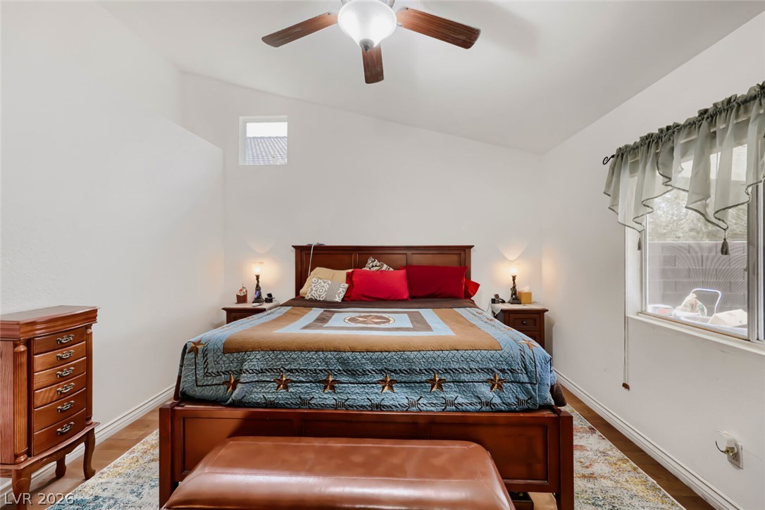 2402 White Sails Court North Las Vegas NV 89031