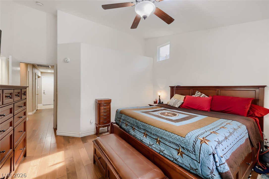 2402 White Sails Court North Las Vegas NV 89031