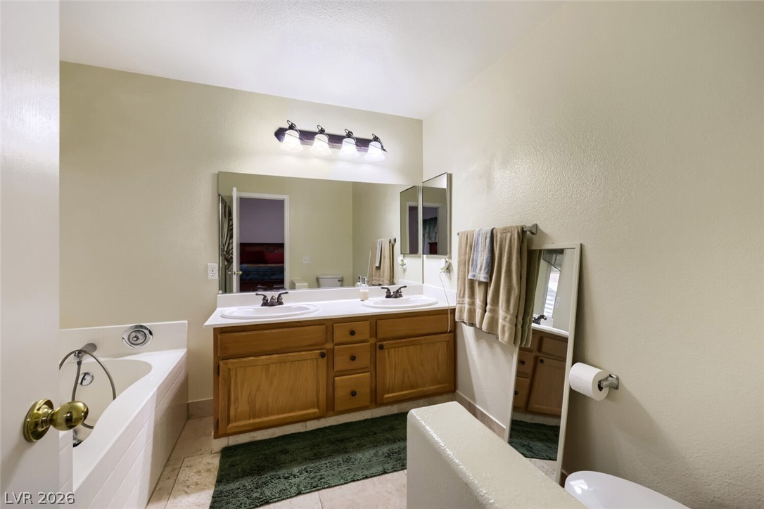 2402 White Sails Court North Las Vegas NV 89031