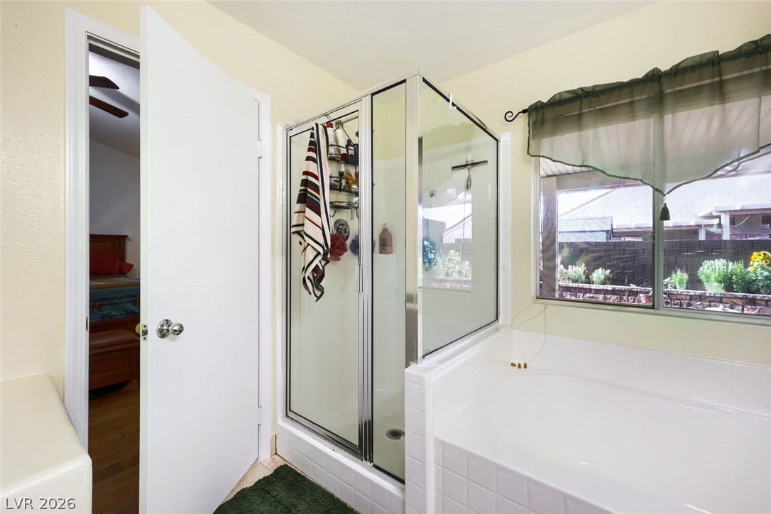 2402 White Sails Court North Las Vegas NV 89031