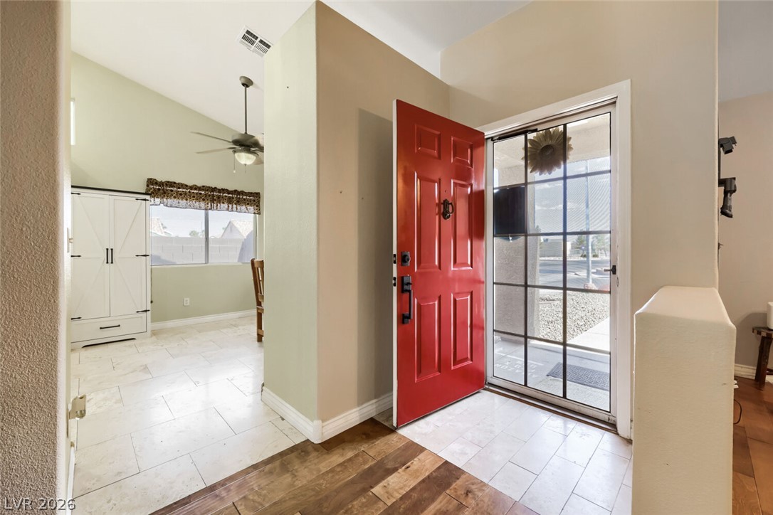 2402 White Sails Court North Las Vegas NV 89031