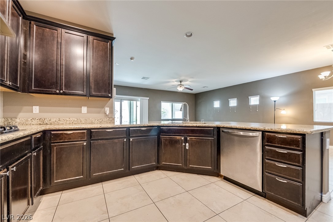 8113 Crushed Velvet Place Las Vegas NV 89166