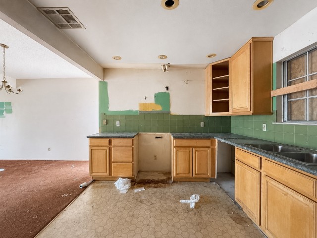 6741 Solaron Avenue Las Vegas NV 89156