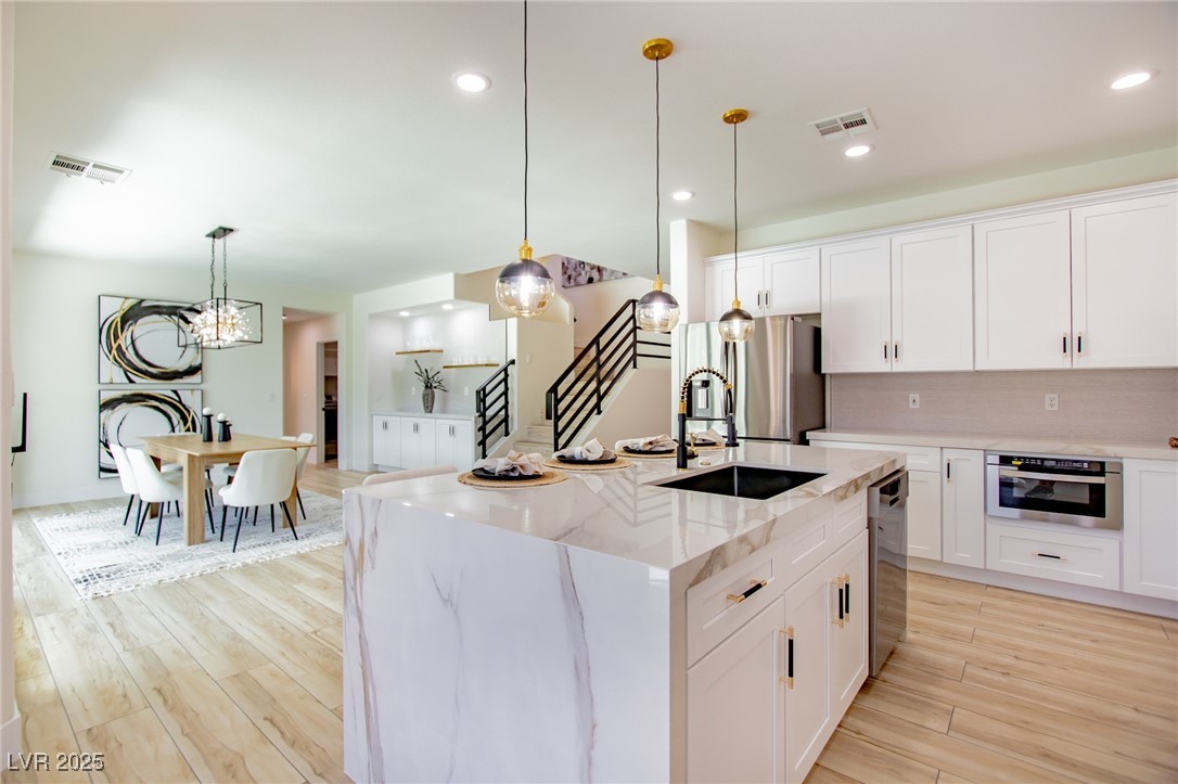 901 Sir Winston Street Henderson NV 89052