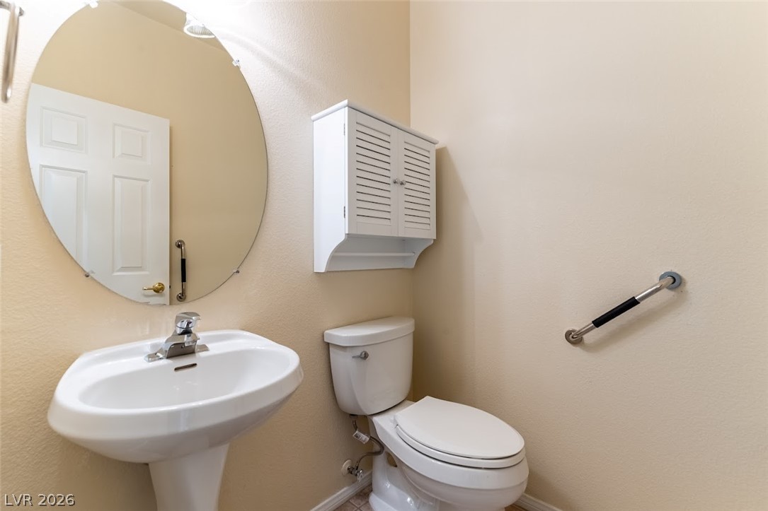 240 Whitly Bay Avenue Las Vegas NV 89148